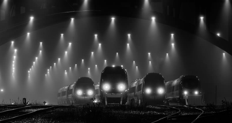 these-trains-in-denmark-look-like-theyre-about-to-take-over-the-world2-1-805x427